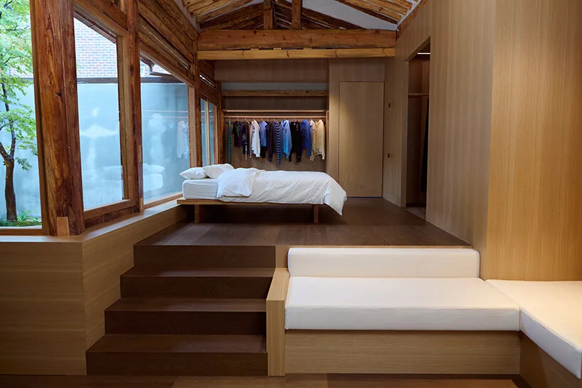100 Yıllık Hanok'ta Modern Lüks: Seul'de Ev Konforu