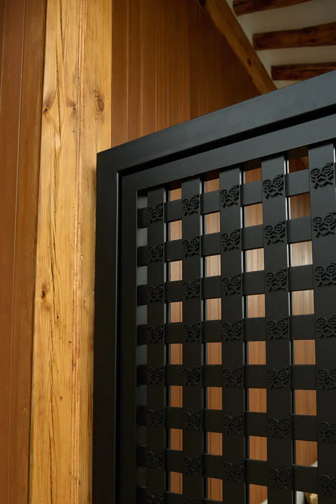 100 Yıllık Hanok'ta Modern Lüks: Seul'de Ev Konforu