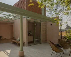 100 Yıllık Hanok'ta Modern Lüks: Seul'de Ev Konforu