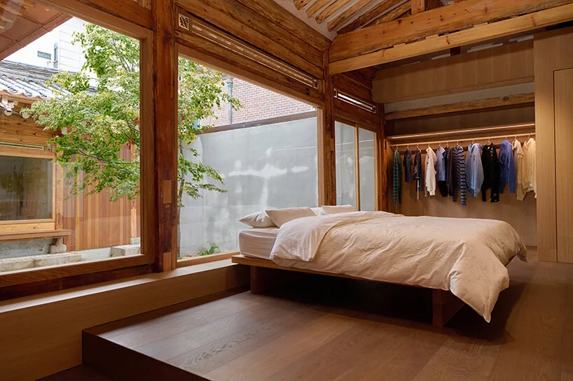 100 Yıllık Hanok'ta Modern Lüks: Seul'de Ev Konforu