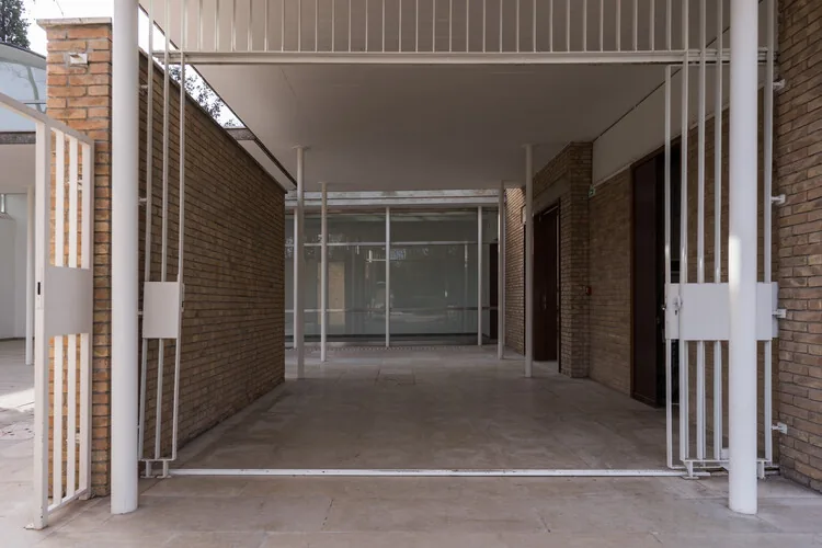 2027 Bienali'nde İsviçre: Suyu Hukuki Varlığa Dönüştüren Pavyon