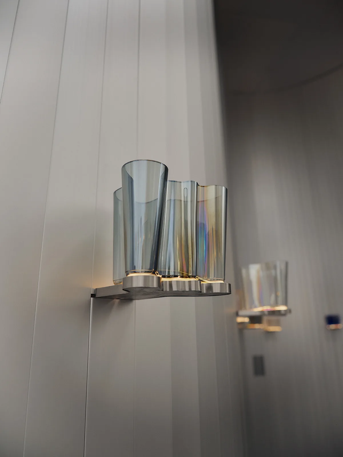 Aalto Vazosu Dev Bir Pavyona Dönüştü: 3daysofdesign'da Göz Kamaştıran Anıtsal Yapı