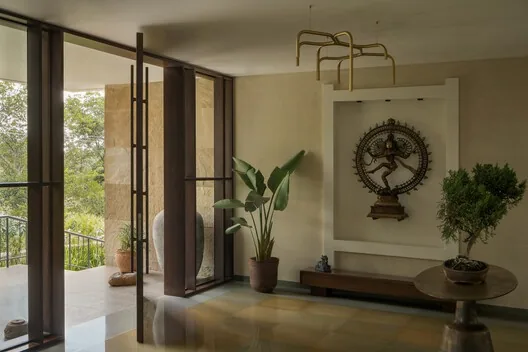 Bangalore’un Kenarında Bir Sığınak: Sandstone House’un Tasarım Felsefesi