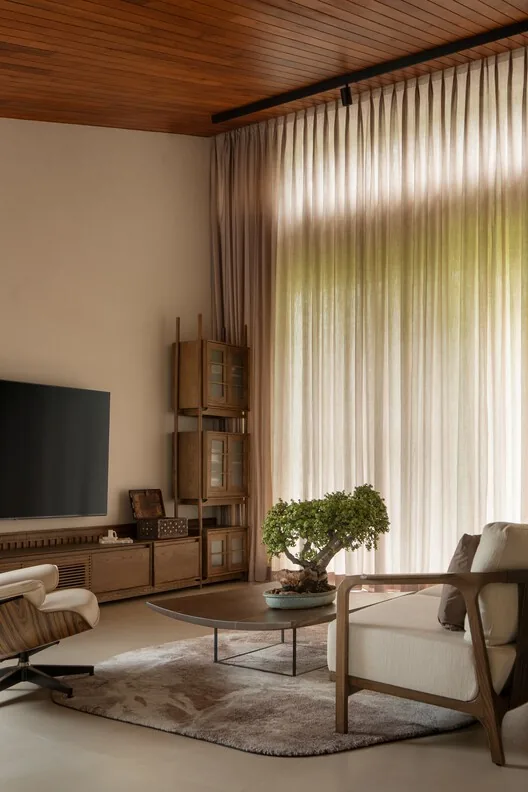 Sandstone House: Bangalore'da Kumtaşıyla Modern Sığınak