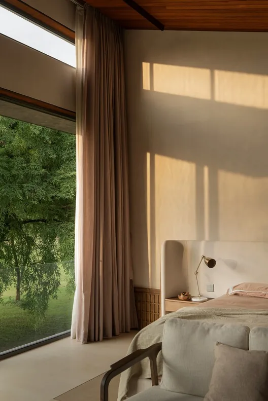 Sandstone House: Bangalore'da Kumtaşıyla Modern Sığınak