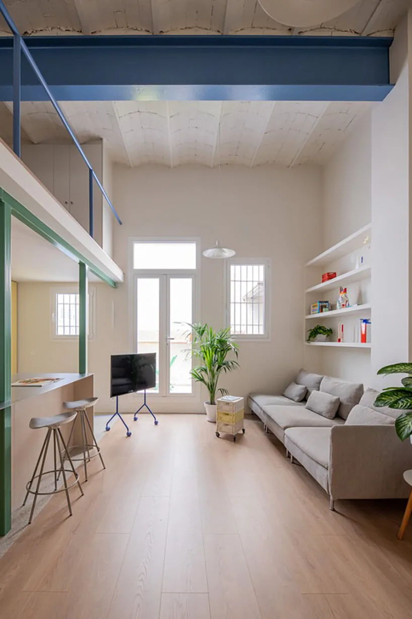 106 Yıllık Apartman Loft'a Dönüştü: Renk Kodlu Yapı