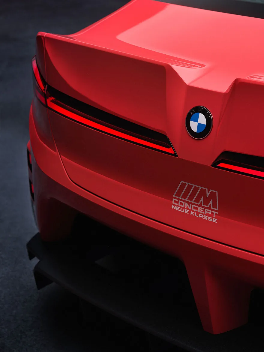 BMW M Concept Neue Klasse: Elektrikli Çağda Tasarımın Sınırları