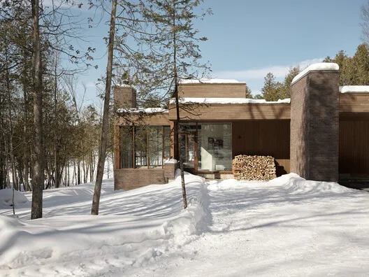 Breathe Lodge: Doğayla Nefes Alan Bir Mimari Kaçış