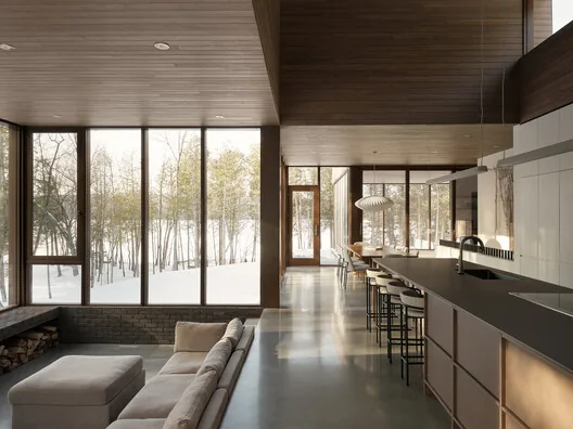 Breathe Lodge: Doğayla Nefes Alan Bir Mimari Kaçış