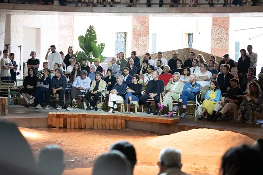 Tiran'daki Ekmek ve Kalp Festivali: Mimarlıkta Yeni Bir Dil mi?