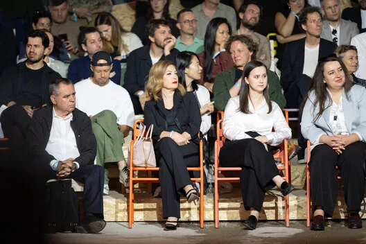 Tiran'daki Ekmek ve Kalp Festivali: Mimarlıkta Yeni Bir Dil mi?