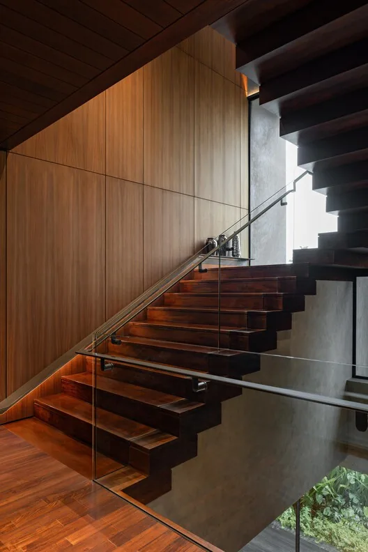 El House: Kuşakları Birleştiren Tasarım Vahası