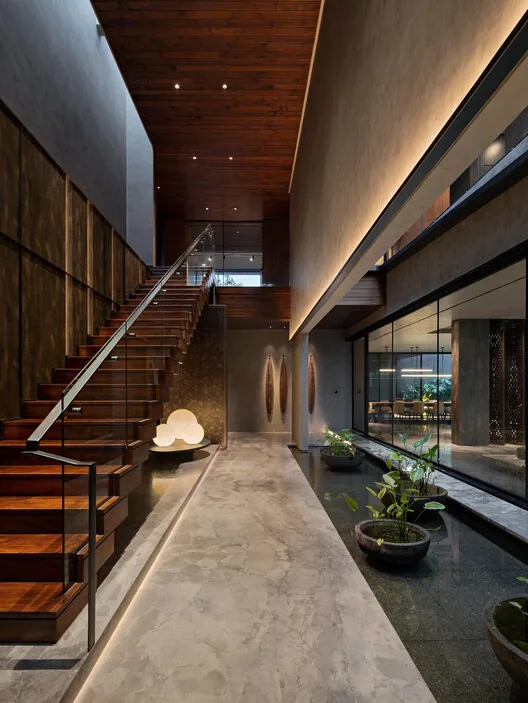 El House: Kuşakları Birleştiren Tasarım Vahası