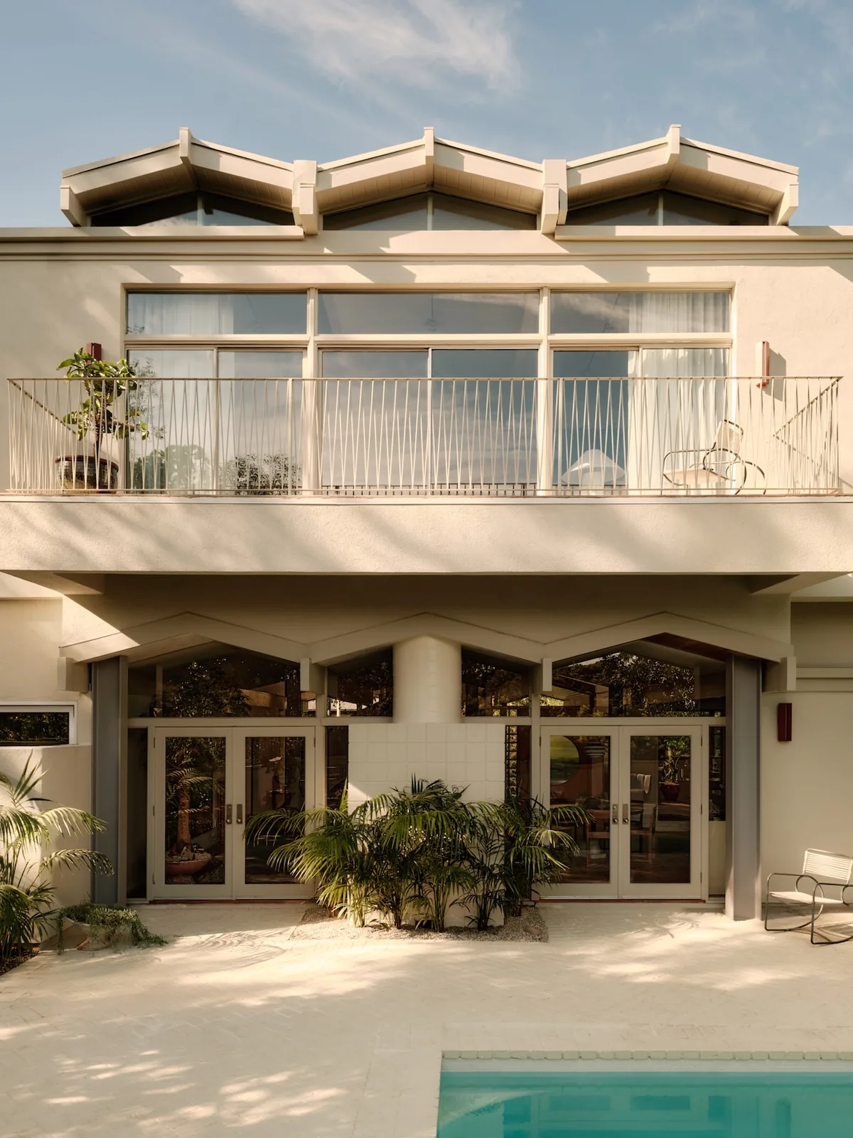 Hollywood Tepeleri'nde Modernist Bir İnci: Smith Evi Restorasyonu