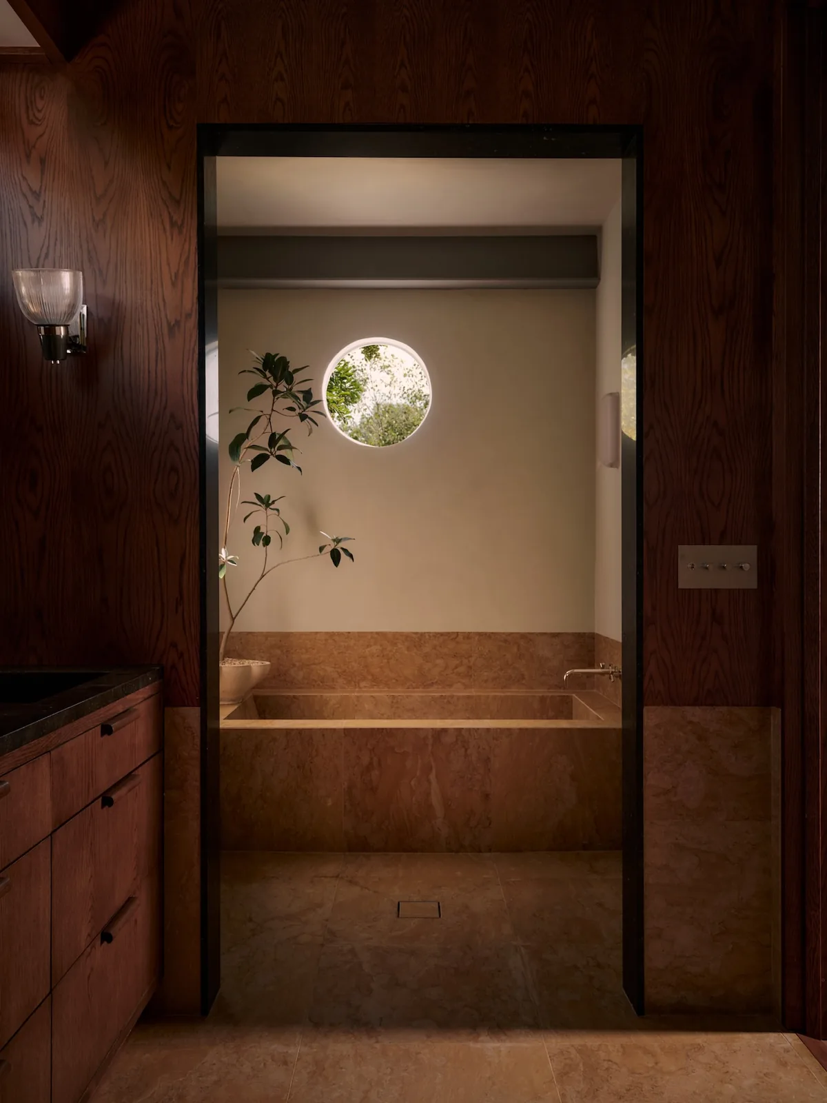 Hollywood Tepeleri'nde Modernist Bir İnci: Smith Evi Restorasyonu