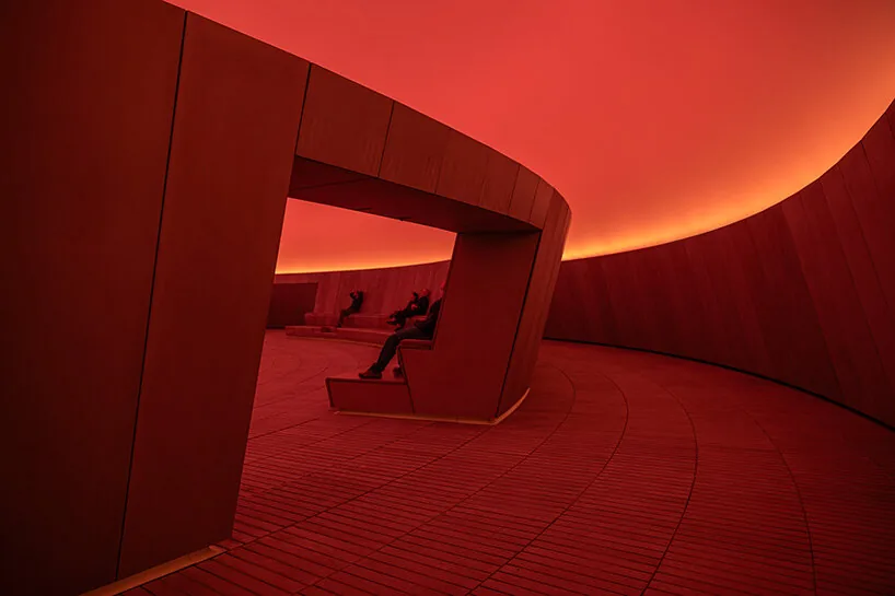 James Turrell'in 100. Skyspace'i: Işık Sanatında Yeni Bir Dönem