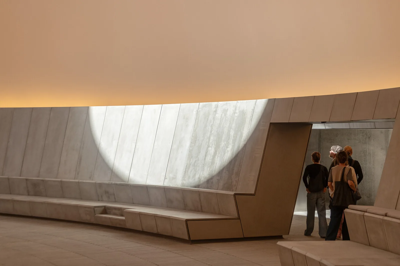 James Turrell'in 100. Skyspace'i: Işık Sanatında Yeni Bir Dönem