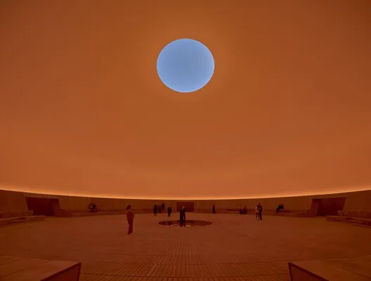 Gökyüzü Yeraltına İndi: Turrell'in ARoS Skyspace'i
