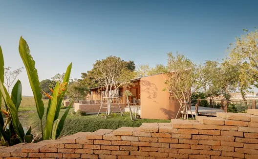 Aile Mirası Modern Tasarımla Buluşuyor: Naya Restaurant Ayutthaya