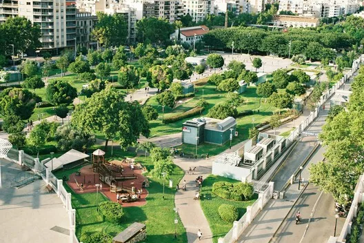Paris Okulları: İklim Direnci ve Sosyal Adalet İçin Yaşayan Laboratuvar