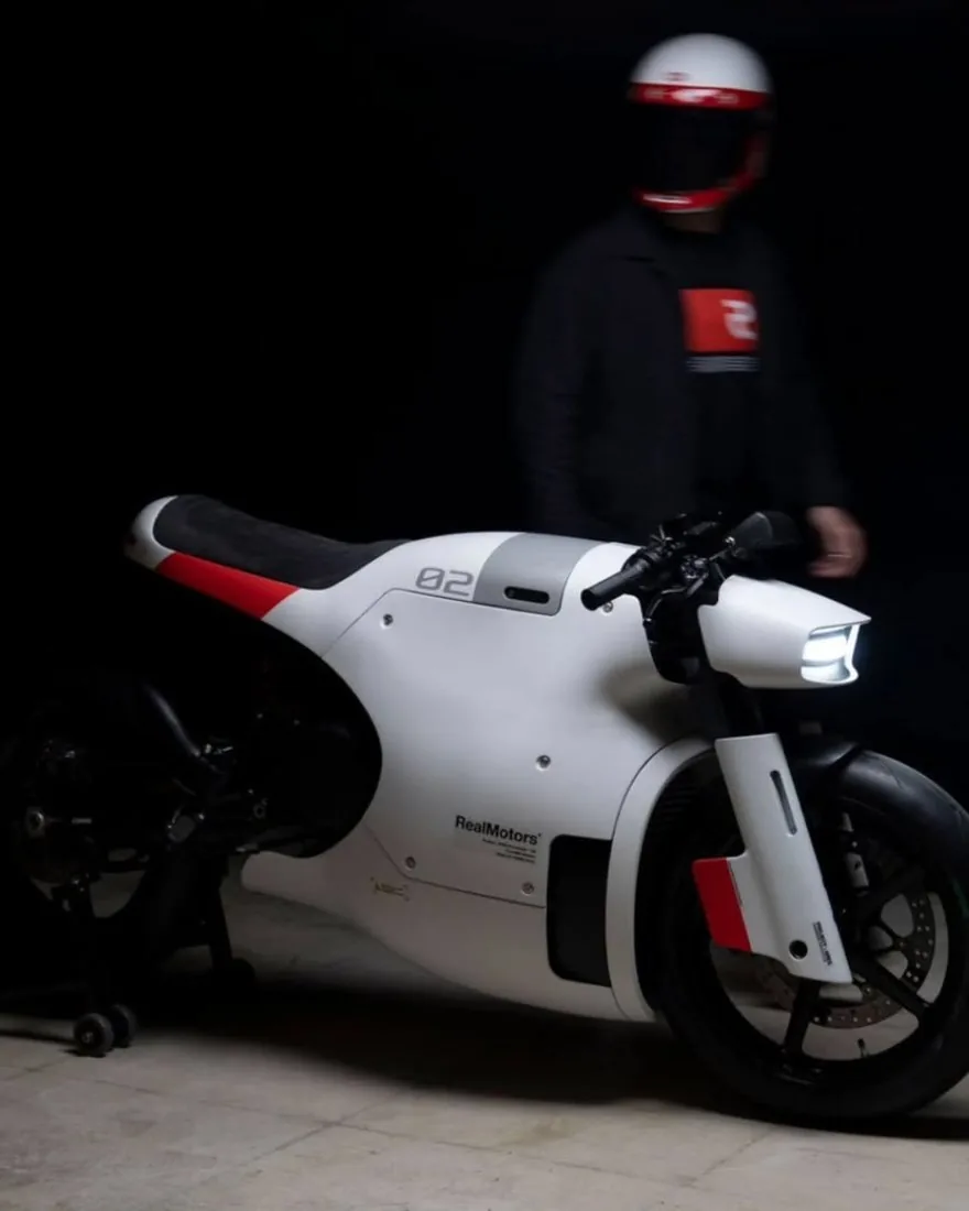 Real Motors’tan Anime Estetiğinde Elektrikli Motosiklet: Project Ares