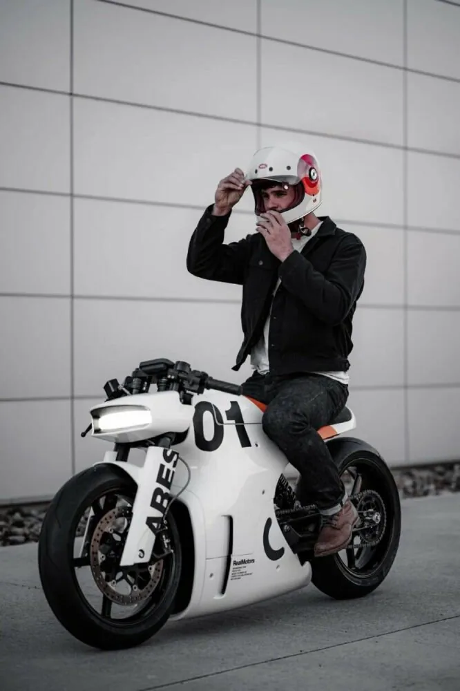 Real Motors’tan Anime Estetiğinde Elektrikli Motosiklet: Project Ares