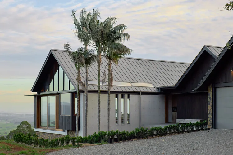 Sekiz Yılın Ardından: Doğayla Kucaklaşan Saddleback Mountain House