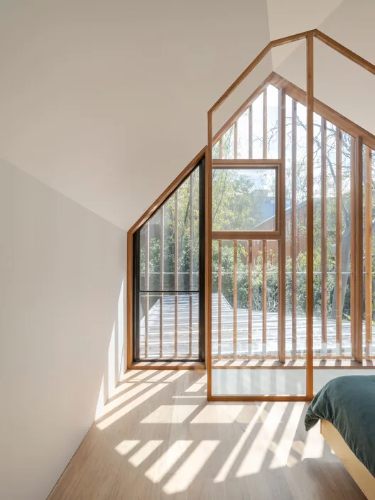 Ghost Gum House: 1901'den 2024'e Eski-Yeni Dansı