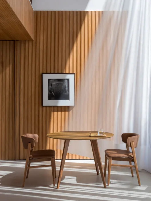 Acervo House: Kişisel Koleksiyonlar İçin Bir Sahil Evi