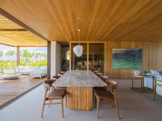 Acervo House: Bir Anı ve Koleksiyon Evi Tasarımı