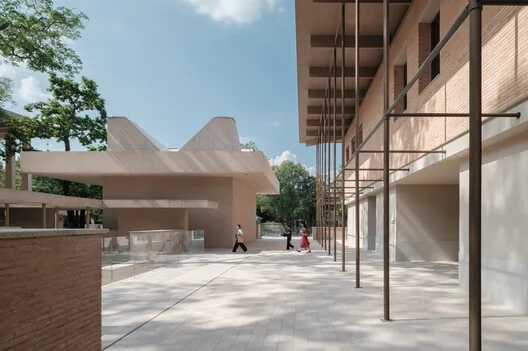 Aranya Sanat Merkezi: Ağaçlarla Dans Eden Guangzhou