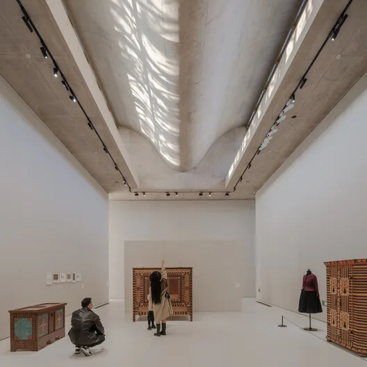 Aranya Sanat Merkezi Guangzhou: Ağaçlarla Dans Eden Mimari