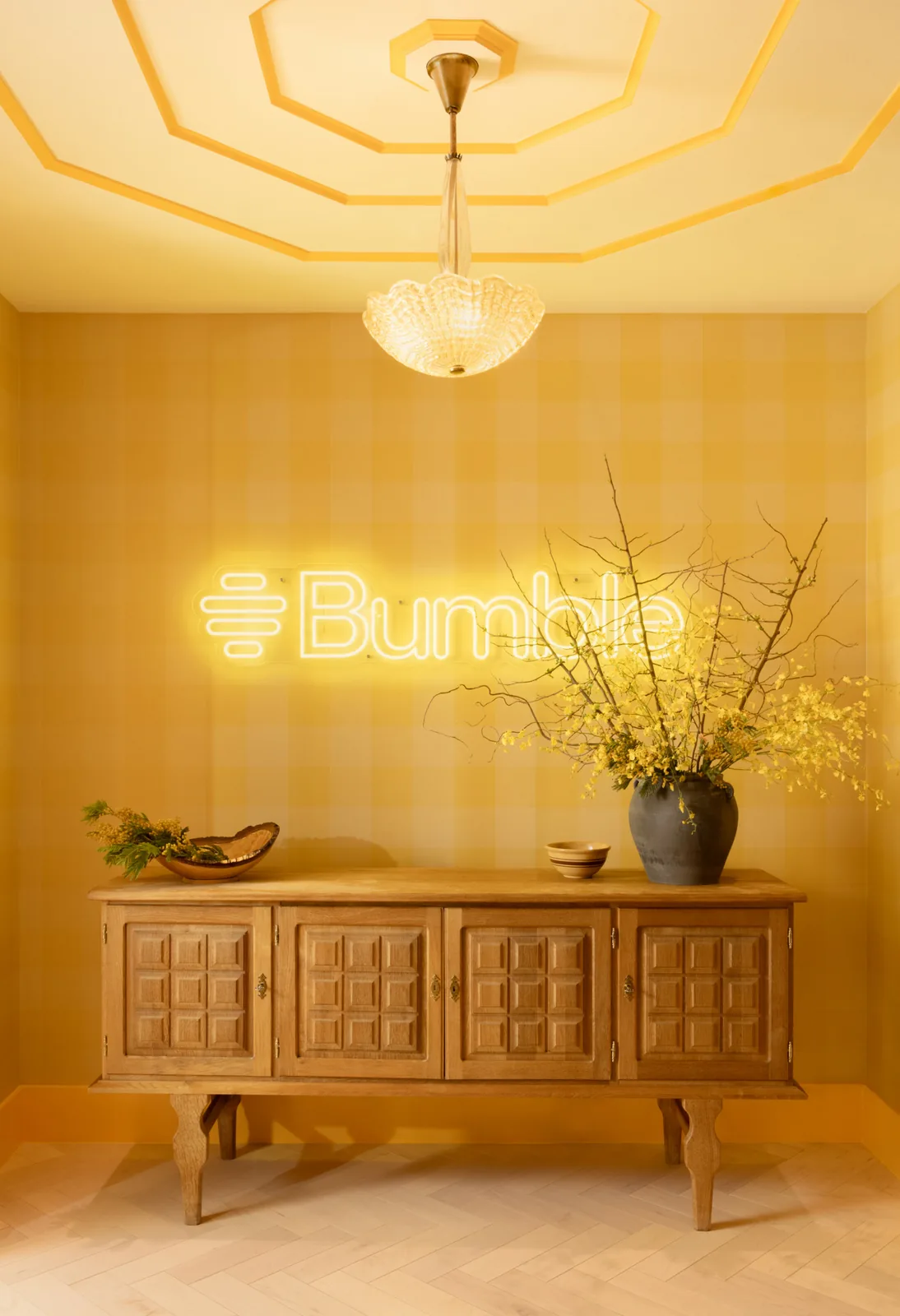 Bumble’ın Dağ Evi: Sıcaklık ve Tasarımın Buluşması