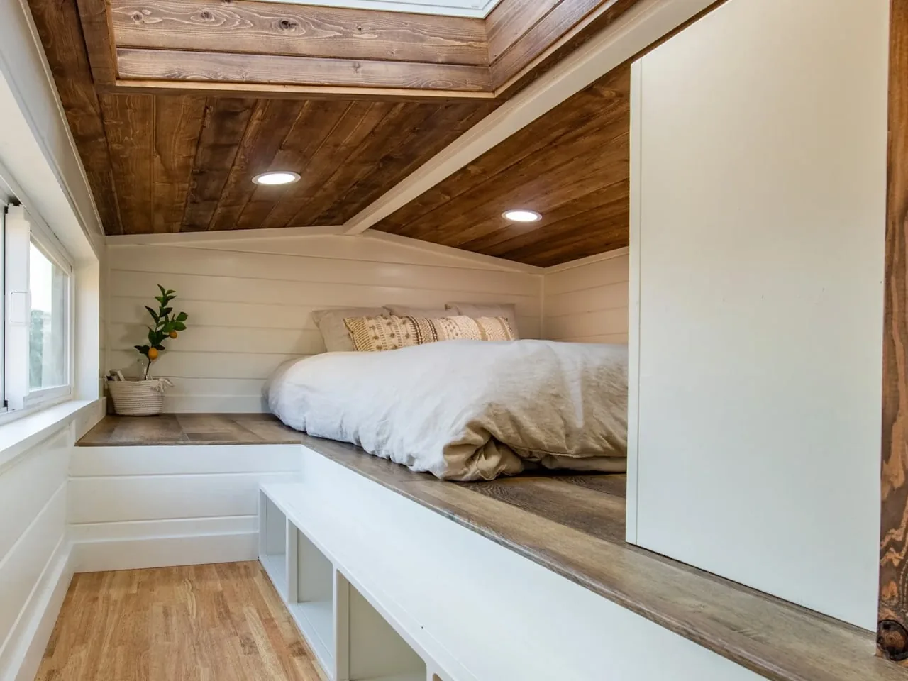 Cedar Ridge: 34 m² Tekerlekli Ev, Çiftlik Evi Konforu