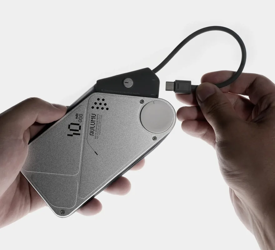 Çin’den Çarpıcı Endüstriyel Tasarım: Aulumu M10 Powerbank