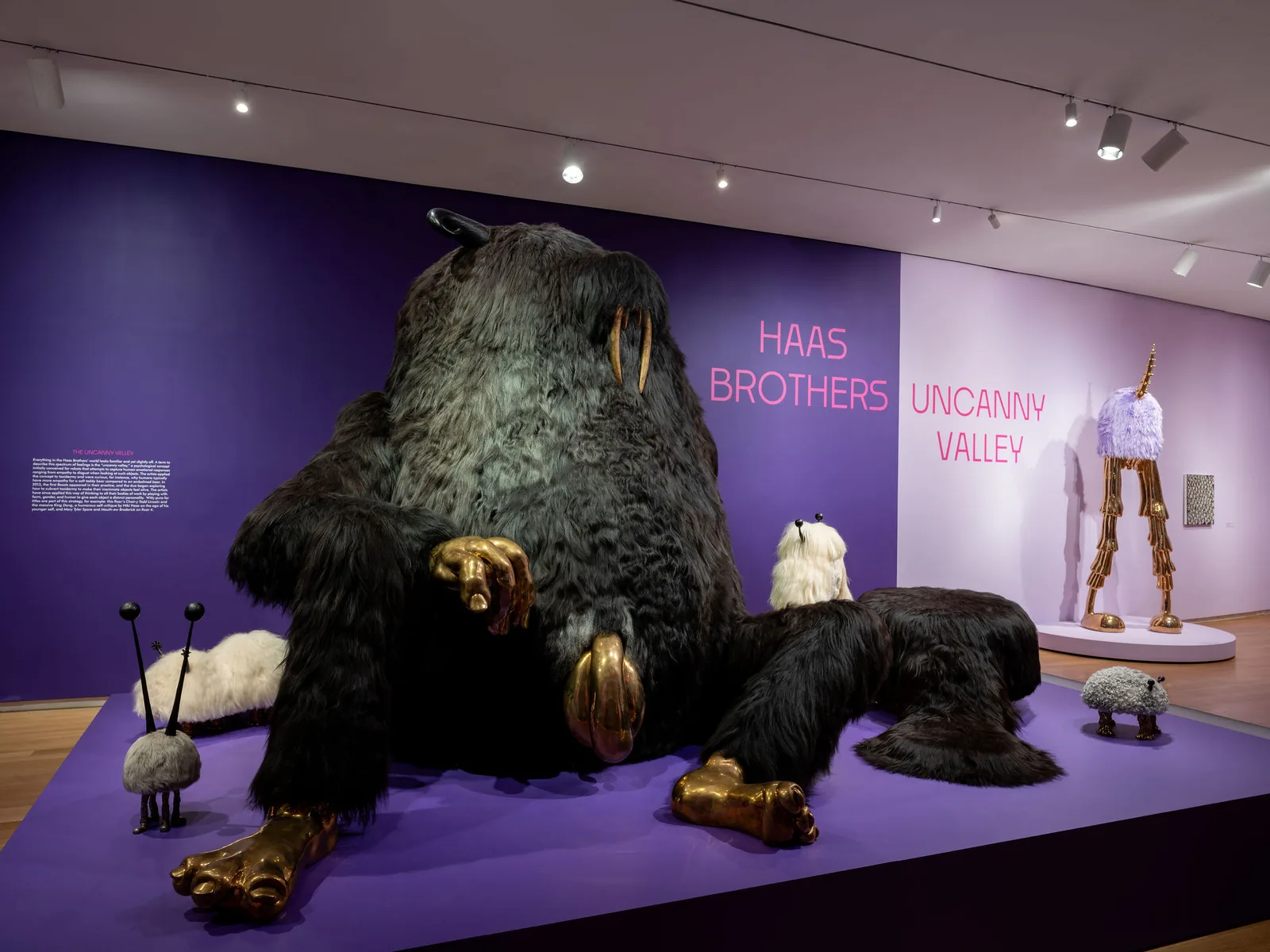 Haas Kardeşler’in ‘Uncanny Valley’i: Tuhafın Tasarımı New York’ta