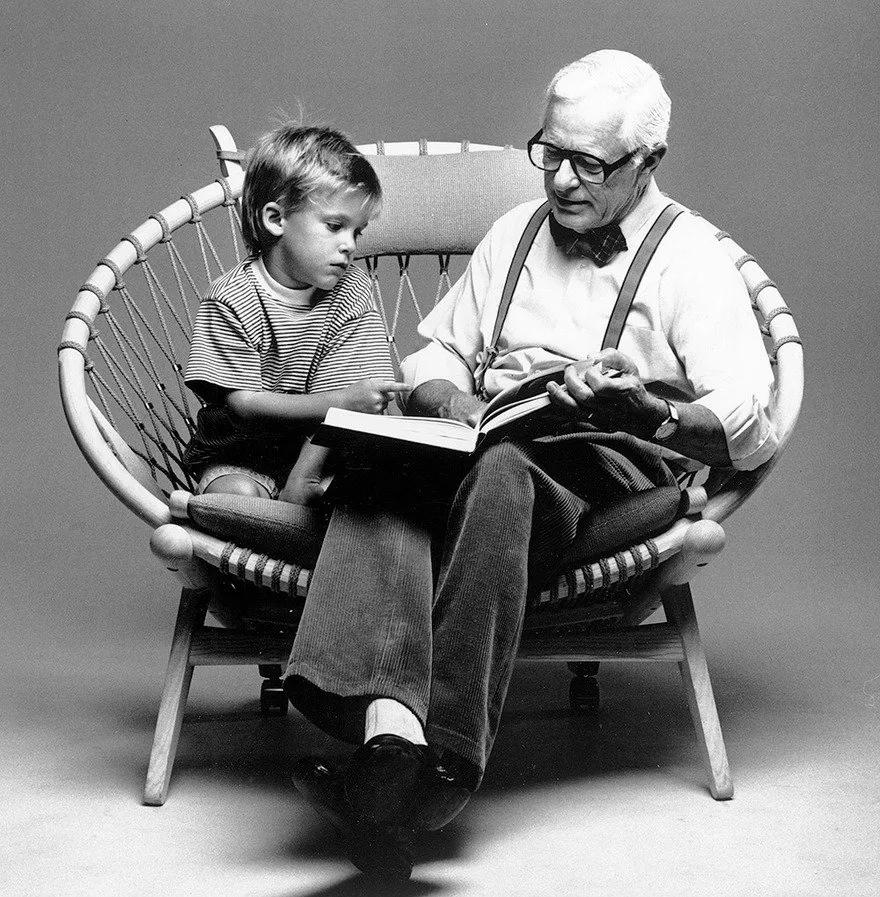 Hans Wegner'ın PP130 Circle Chair'i: Tasarımın Zamansız Dairesi