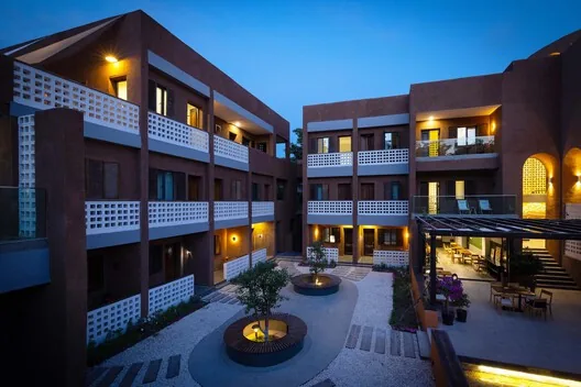 Hosteller ve Göçebe Hayatı: Paylaşımlı Mekanların Dönüştürücü Gücü