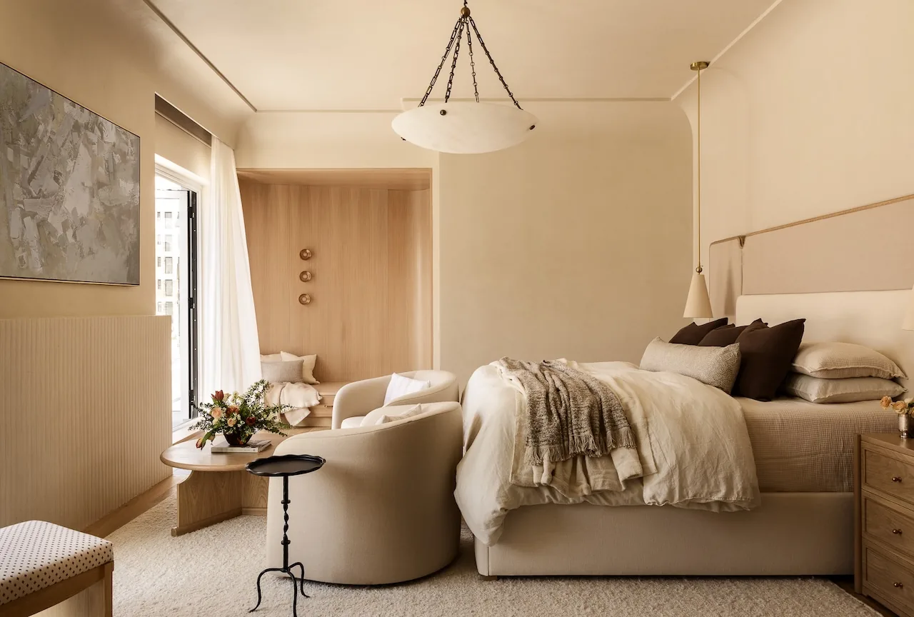 Vinçle Taşınan Mobilyalar: İki Penthouse Bir Ev Oldu