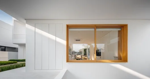 JNG House: BodinChapa Architects ile Sadelikte Derinlik