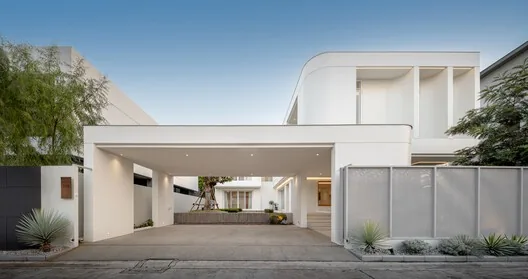 JNG House: Sadelikte Saklı Derinlik – BodinChapa Architects