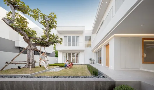 JNG House: Sadelikte Saklı Derinlik – BodinChapa Architects