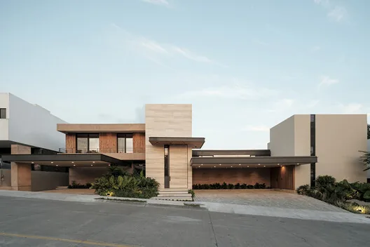 Naab House: Sadelikte Saklı Bir Mimari Güç