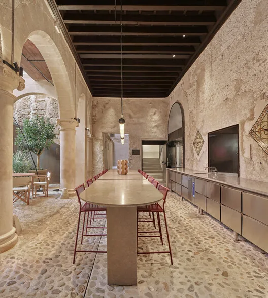 Nobis Palma: Tarihi Sarayın Otel Olarak Cesur Dönüşümü