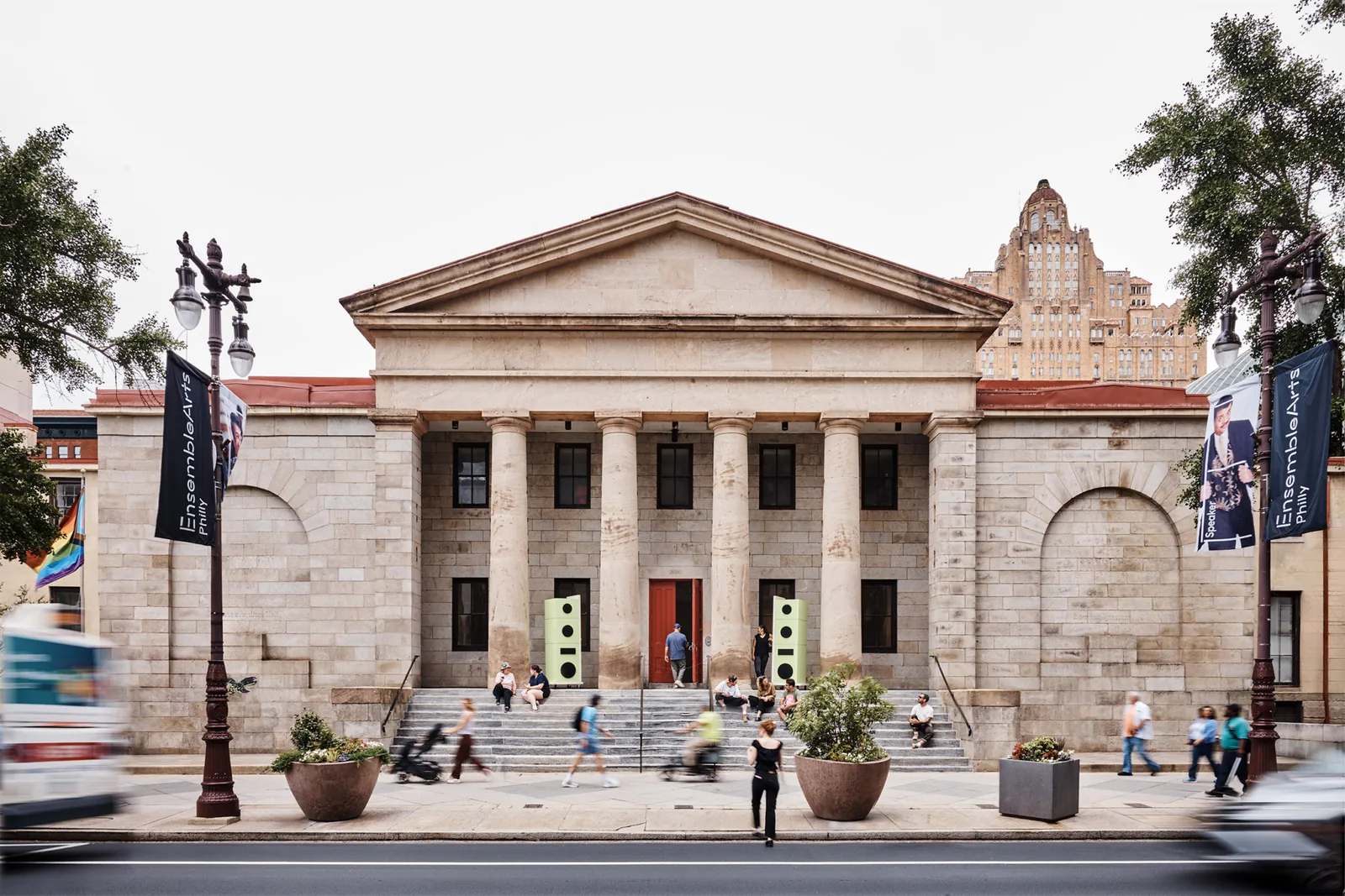 Philadelphia’nın Tarihi Cephesi Açık Hava Müzik Odasına Dönüşüyor