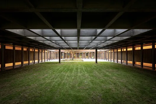 SANCTUM: Litvanya Ormanında Doğa Terapi Kaçamağı