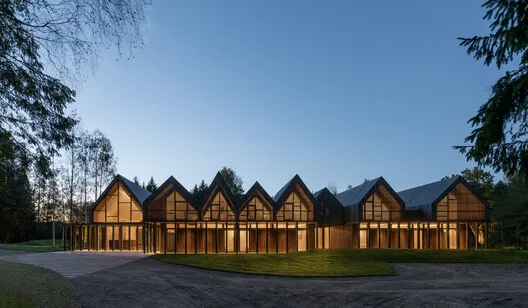 SANCTUM: Litvanya Ormanında Doğa Terapi Kaçamağı