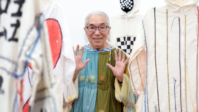 Sergideki Oyunbozan: Takako Saito'nun Dokunulabilir Sanatı
