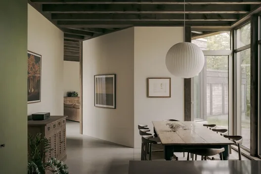 Atelier Carle'den SONO Evi: Manzarayla Dans Eden Beton ve Ahşap