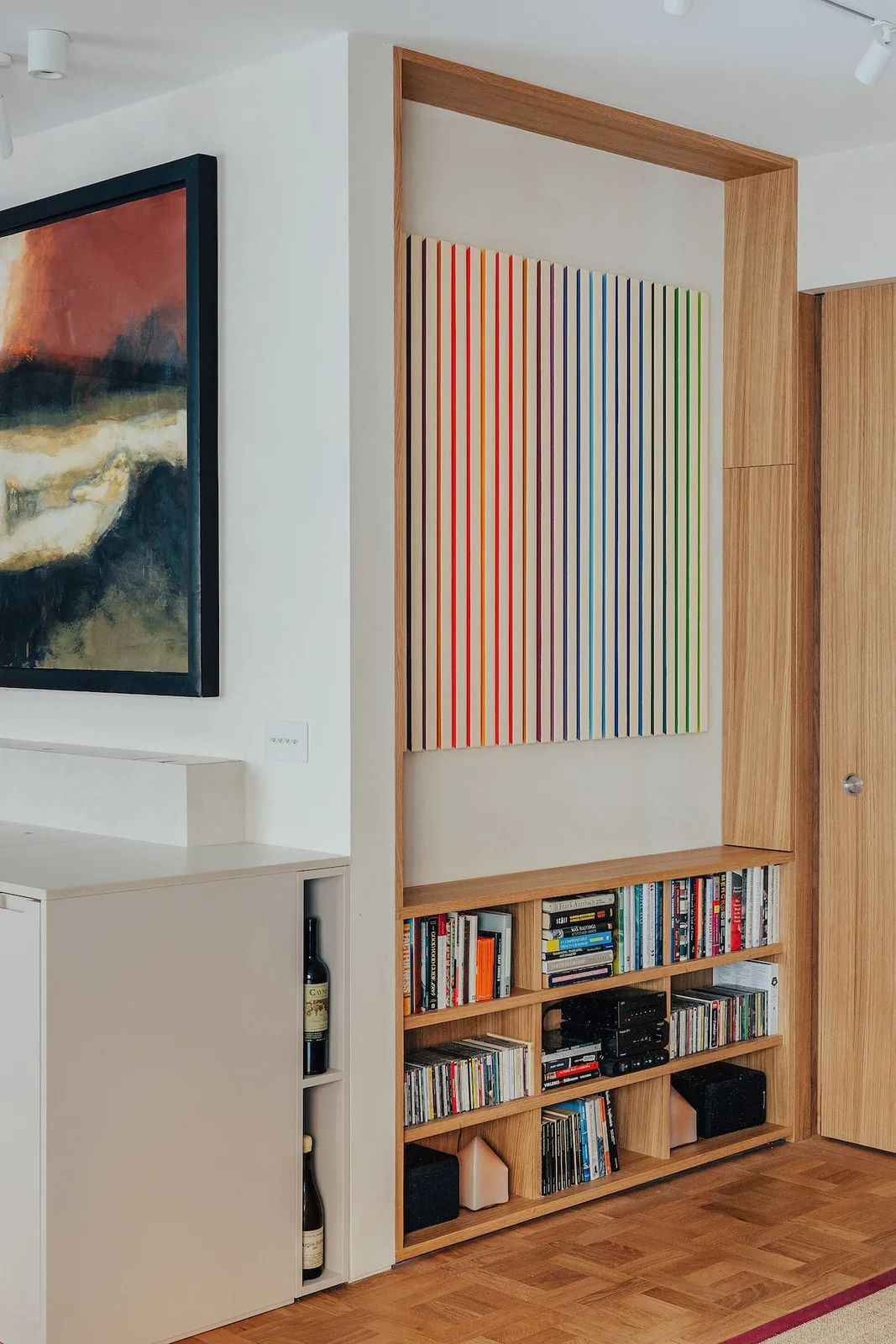 Gizli Mutfak, Sanat Dolu Galeri: Londra'da Bir Daire Dönüşümü